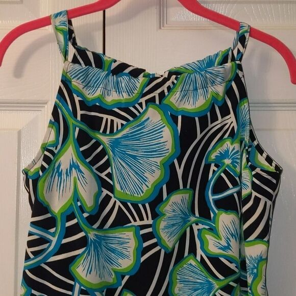 Crown and Ivy printed dress
 Sz PS - Picture 3 of 5